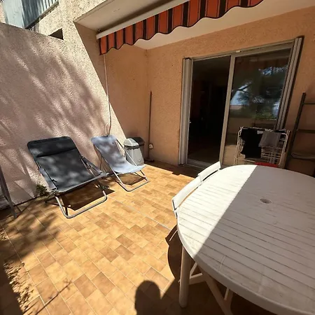 Bright Apartment, 5-minute Walk To 公寓 *